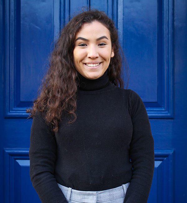 claudia-gutierrez-square