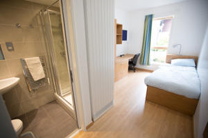en-suite-extra-bathroom-bedroom