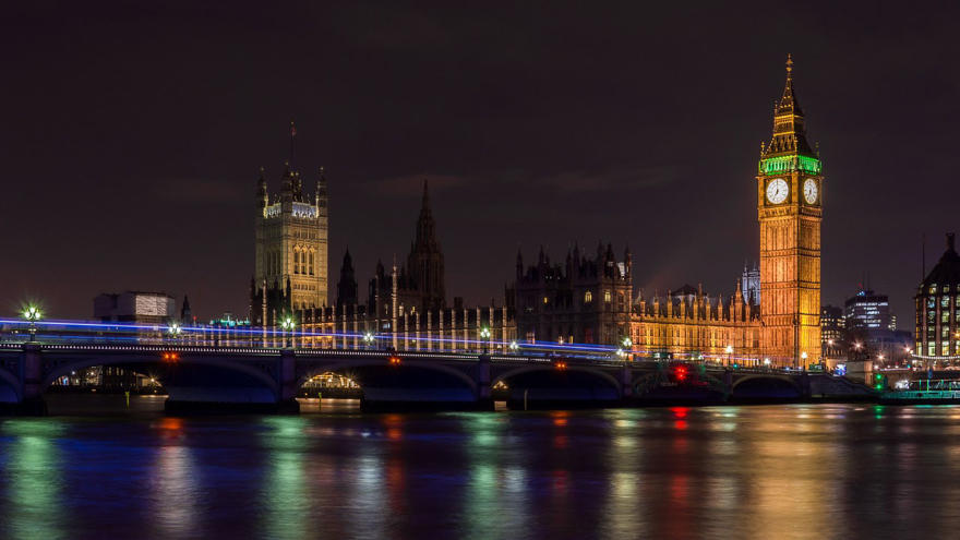 A shot of Big Ben in London at Night