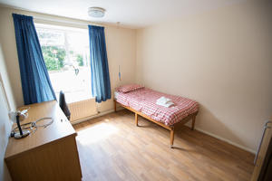 traditional-bedroom