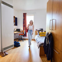 accomodation home from home UI card