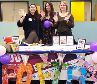 Creative society ui card