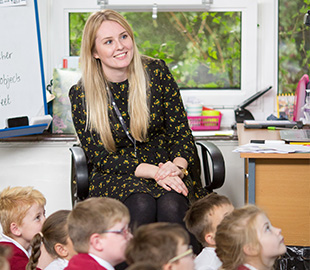 Life as a teacher ui card