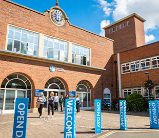 Open Day ui card